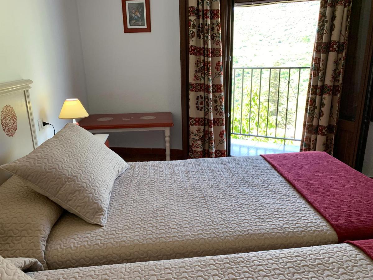 Hostal Atalaya En Capileira Cb מראה חיצוני תמונה